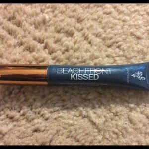 YOUNIQUE Beachfront Kissed Liquid Shadow. WAIKIKI”